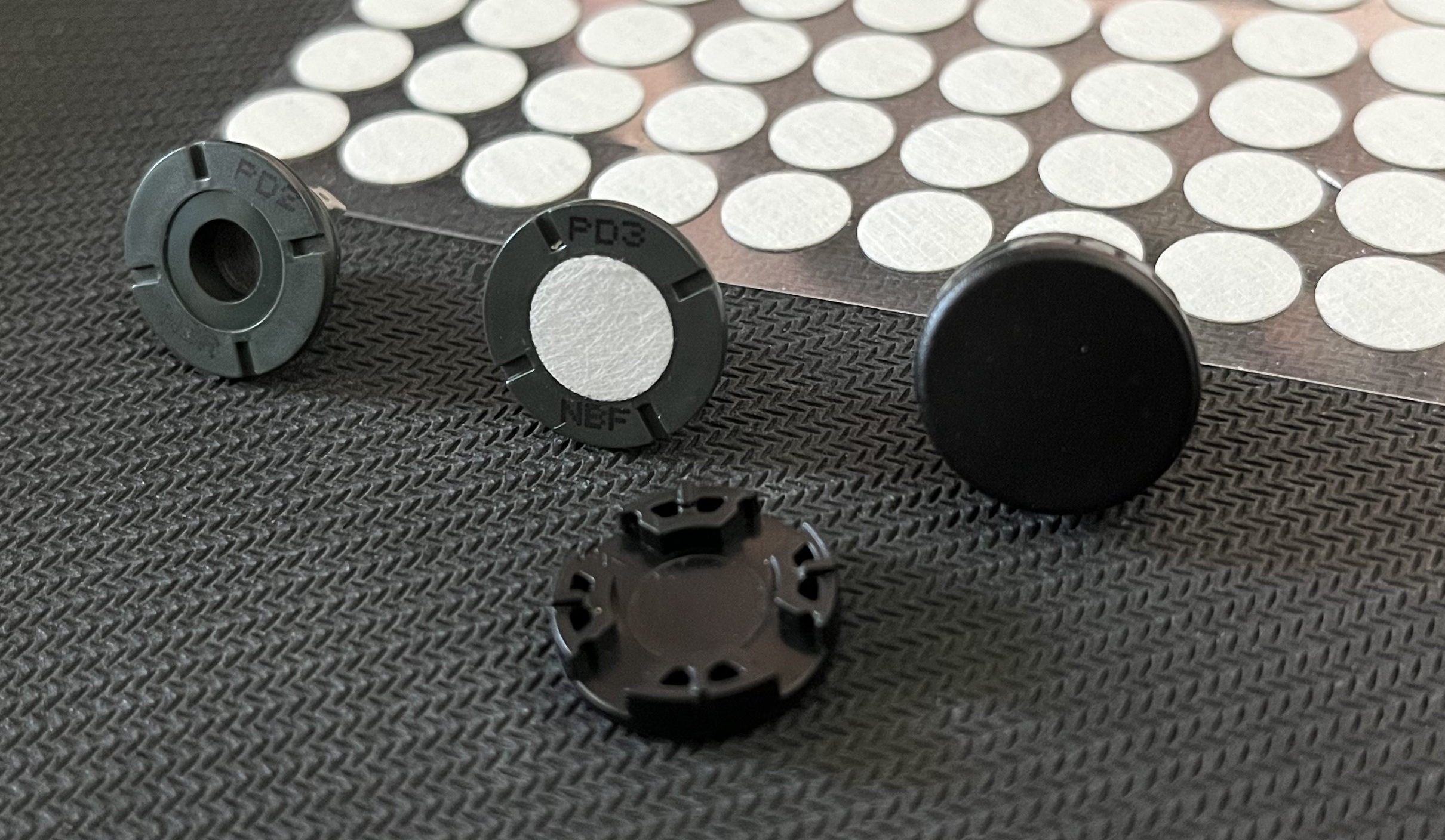 Additional environmental protection for the Rosahl PD membranes is available from a self-adhesive PTFE vent cover, with optional plastic cap